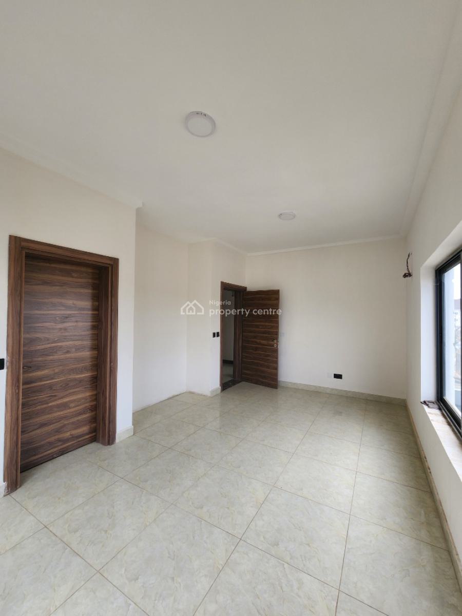 Fantastic Semi-detached Duplex in a Great Location, Mabushi, Abuja, Semi-detached Duplex for Sale
