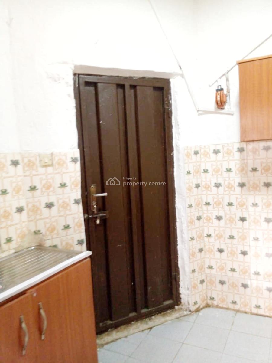 a Well Maintained Mini Flat, Shangisha, Magodo, Lagos, Mini Flat (room and Parlour) for Rent