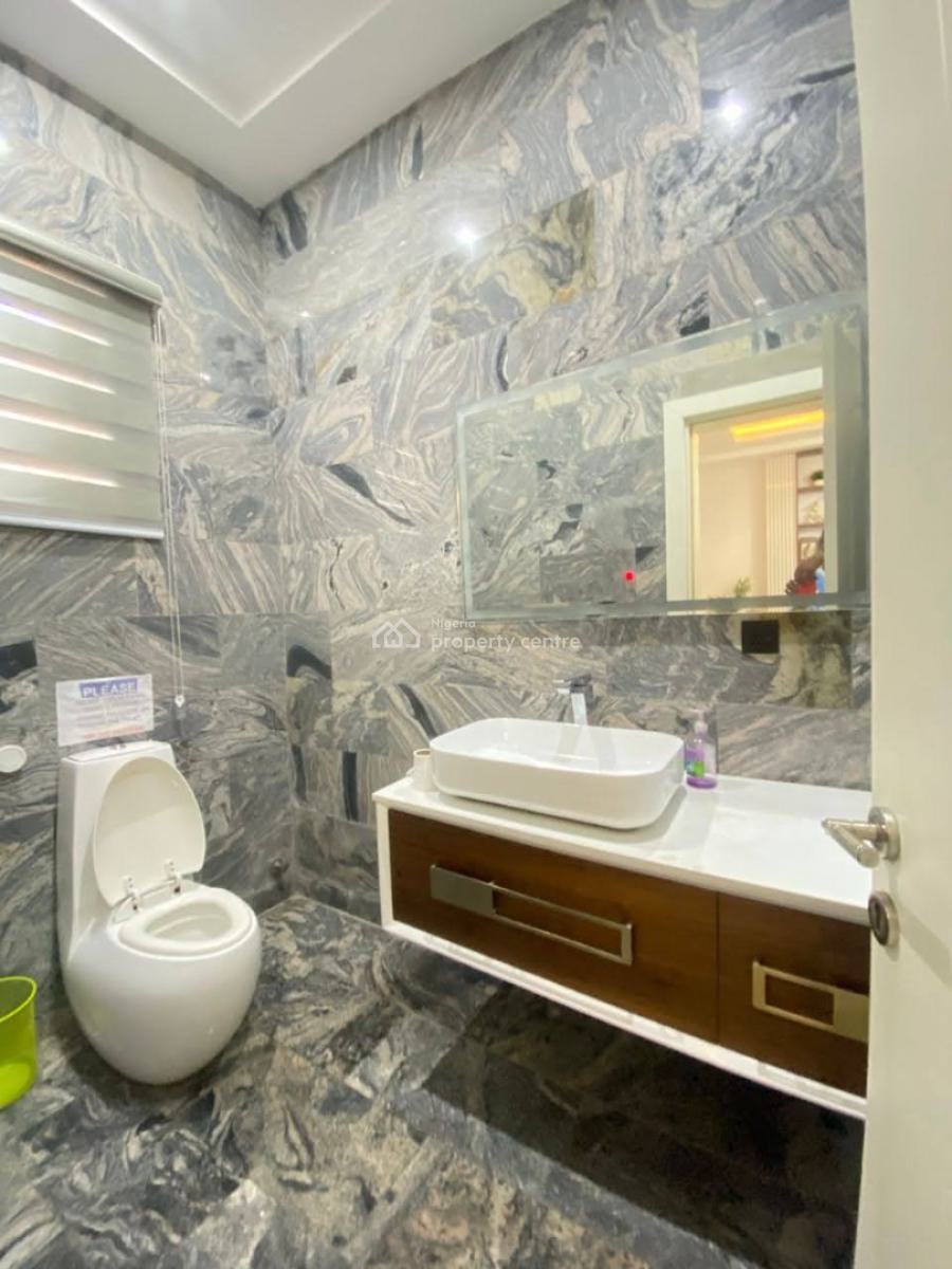 4 Bed Waterfront Terrace, Lekki Phase 1, Lekki, Lagos, Terraced Duplex for Sale