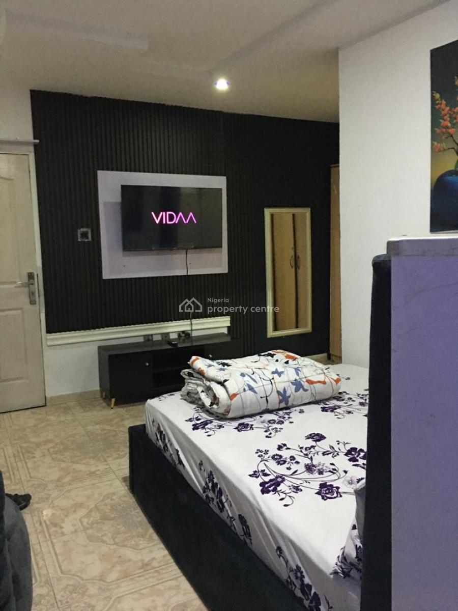 Executive Furnished Serviced Studio, Off Admiraty, Lekki Phase 1, Lekki, Lagos, Flat / Apartment for Rent