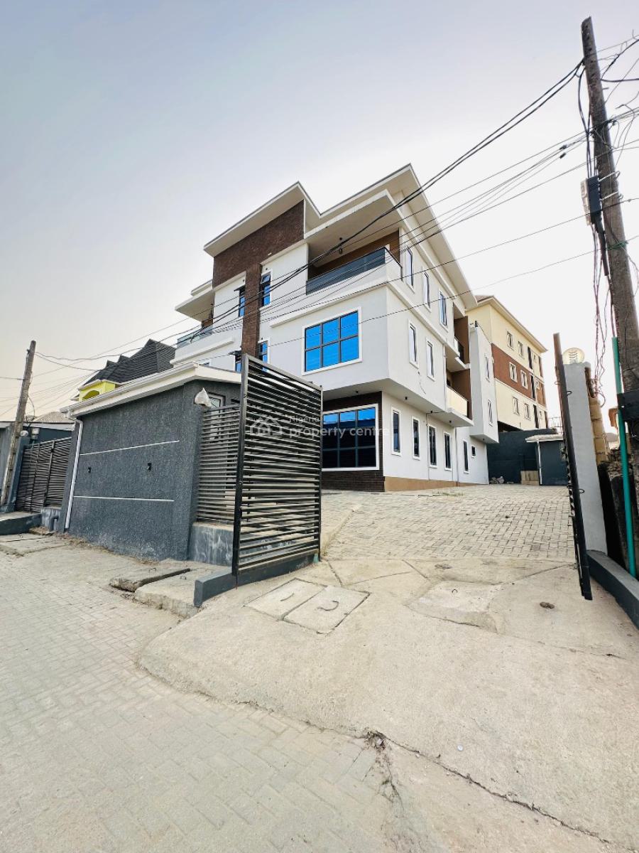 Exclusive 4 Bedroom Semi Detached Duplex at Anthony,maryland, Anthony, Maryland, Lagos, Semi-detached Duplex for Sale