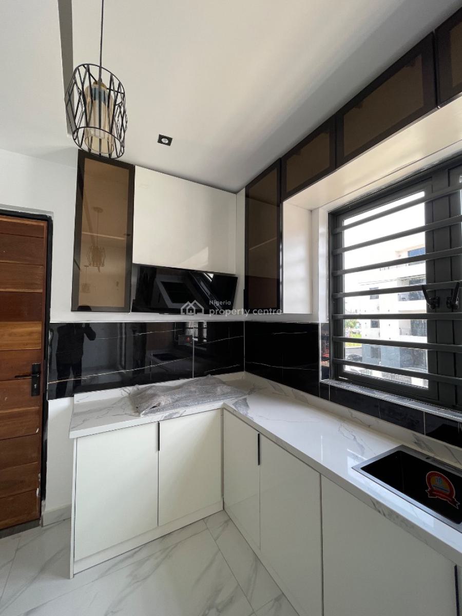 Newly Built 2 Bedroom Apartment with Gym and Pool, Ikate, Lekki, Lagos, Flat / Apartment for Sale