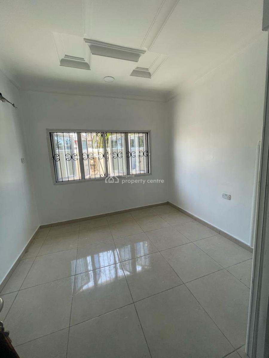 5 Bedroom Duplex, Off Admiralty Way, Lekki, Lagos, Office Space for Rent