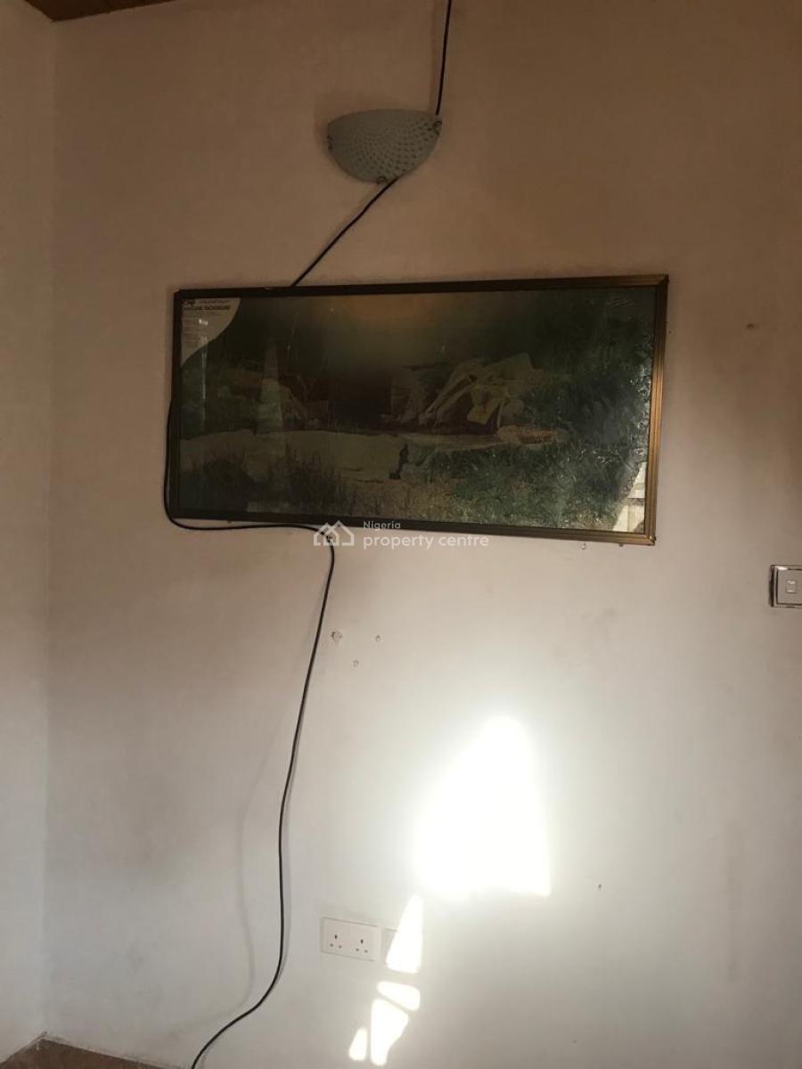 Luxury Well Maintained Room Self Contain, Amen Estate Phase 1, Eleko Junction, Eleko, Ibeju Lekki, Lagos, Self Contain (single Rooms) for Rent