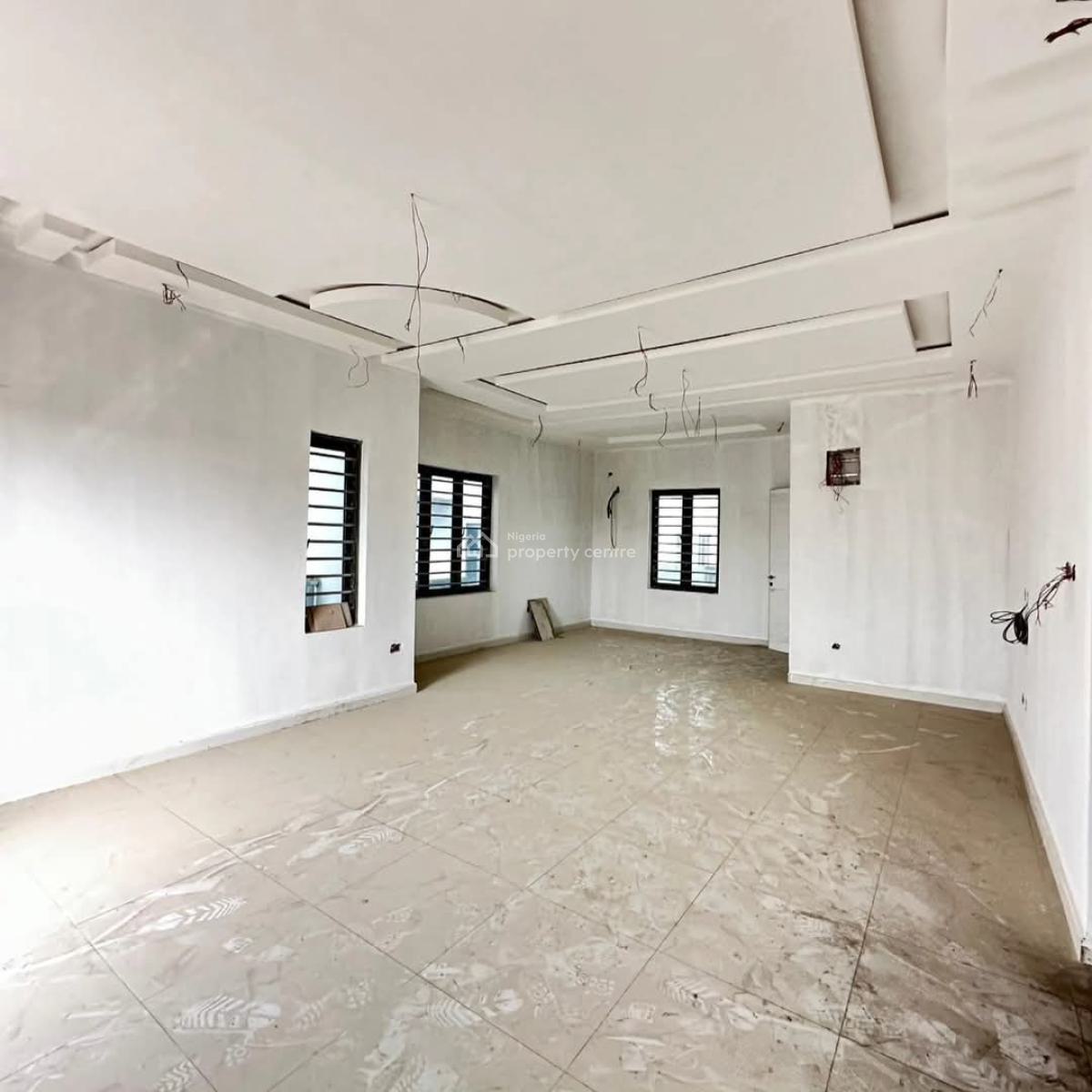 Perfectly Located 4- Bedroom Semi Detached Duplex with Bq, Lekki Phase 1, Lekki, Lagos, Semi-detached Duplex for Sale