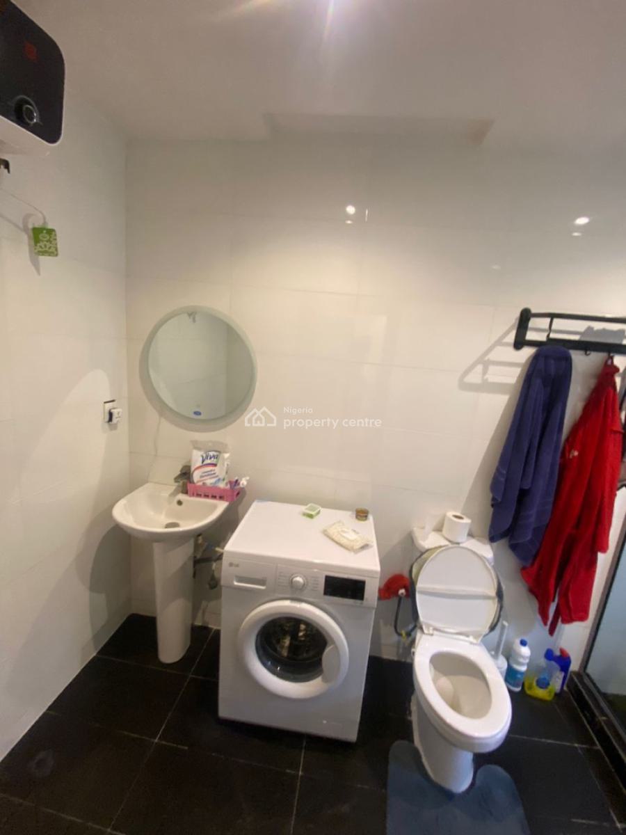 2bedroom Apartment, Wole Ariyo, Lekki Phase 1, Lekki, Lagos, Flat / Apartment for Rent