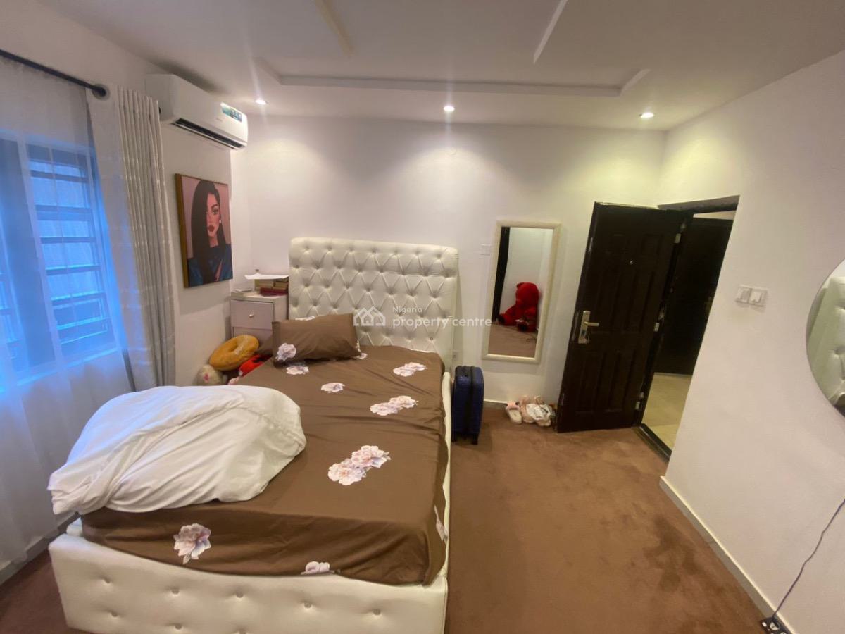 2bedroom Apartment, Wole Ariyo, Lekki Phase 1, Lekki, Lagos, Flat / Apartment for Rent
