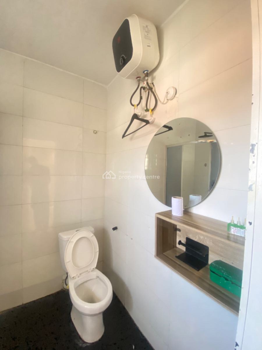2 Bedroom Apartment, Wole Ariyo, Lekki Phase 1, Lekki, Lagos, Flat / Apartment for Rent