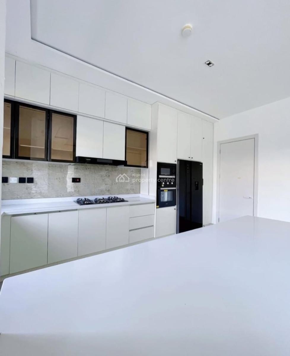 Newly Built and and Fully Serviced 3-bedroom Apartments with Bq, Lekki Phase 1, Lekki, Lagos, Flat / Apartment for Sale