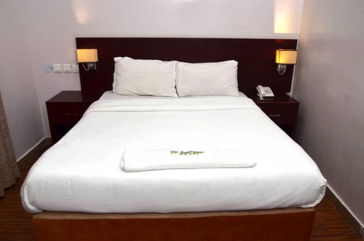 Functioning Hotel with 28 Rooms, Bwari, Abuja, Hotel / Guest House for Sale