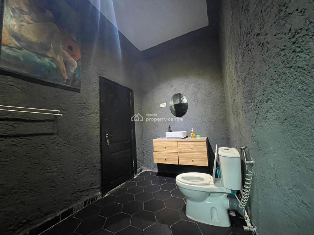 Contemporary 3-bedroom Apartment, Lekki, Lagos, Flat / Apartment Short Let
