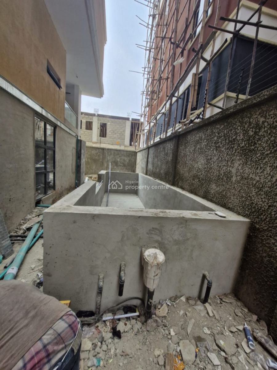 Legit 2 Bedroom Maisonette, Off Freedom Way, Lekki Phase 1, Lekki, Lagos, House for Sale