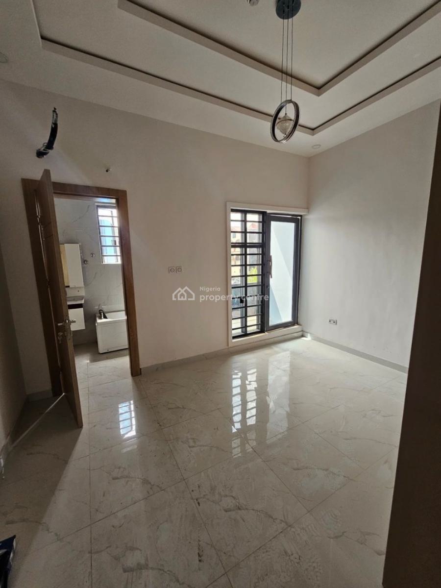 Alluring and Spaciously Built 5 Bedroom Detached Duplex with Bq, Omole Phase 1, Ikeja, Lagos, Detached Duplex for Sale