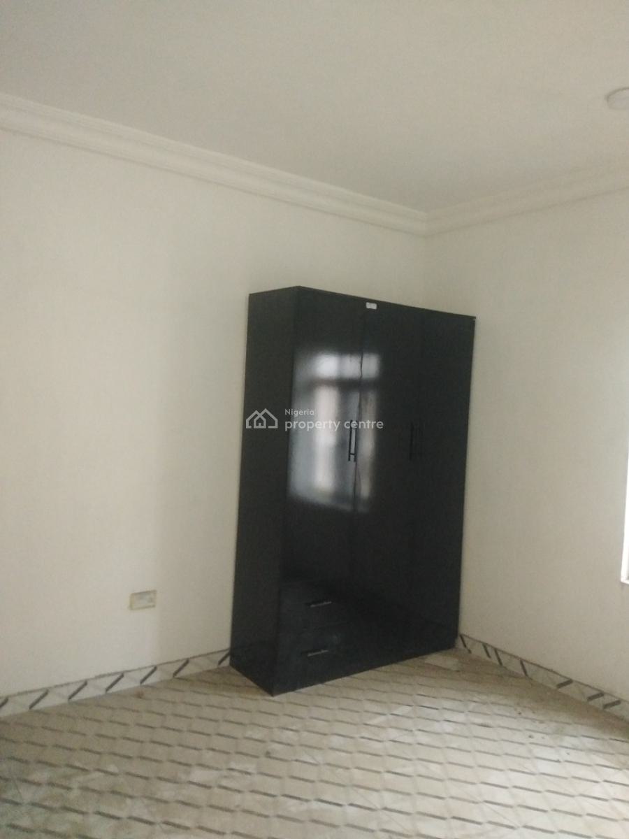 Massive 2 Bedroom Flat, Off Ologunfe, Awoyaya, Ibeju Lekki, Lagos, Flat / Apartment for Rent
