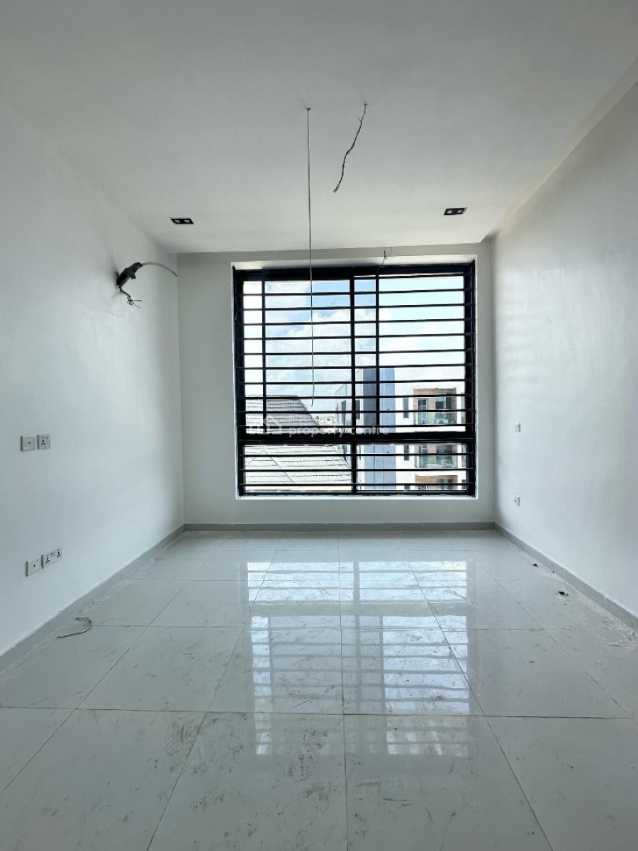 Well Finished 2 Bedroom Apartment with Swimming Pool., Ologolo, Lekki, Lagos, Terraced Duplex for Sale