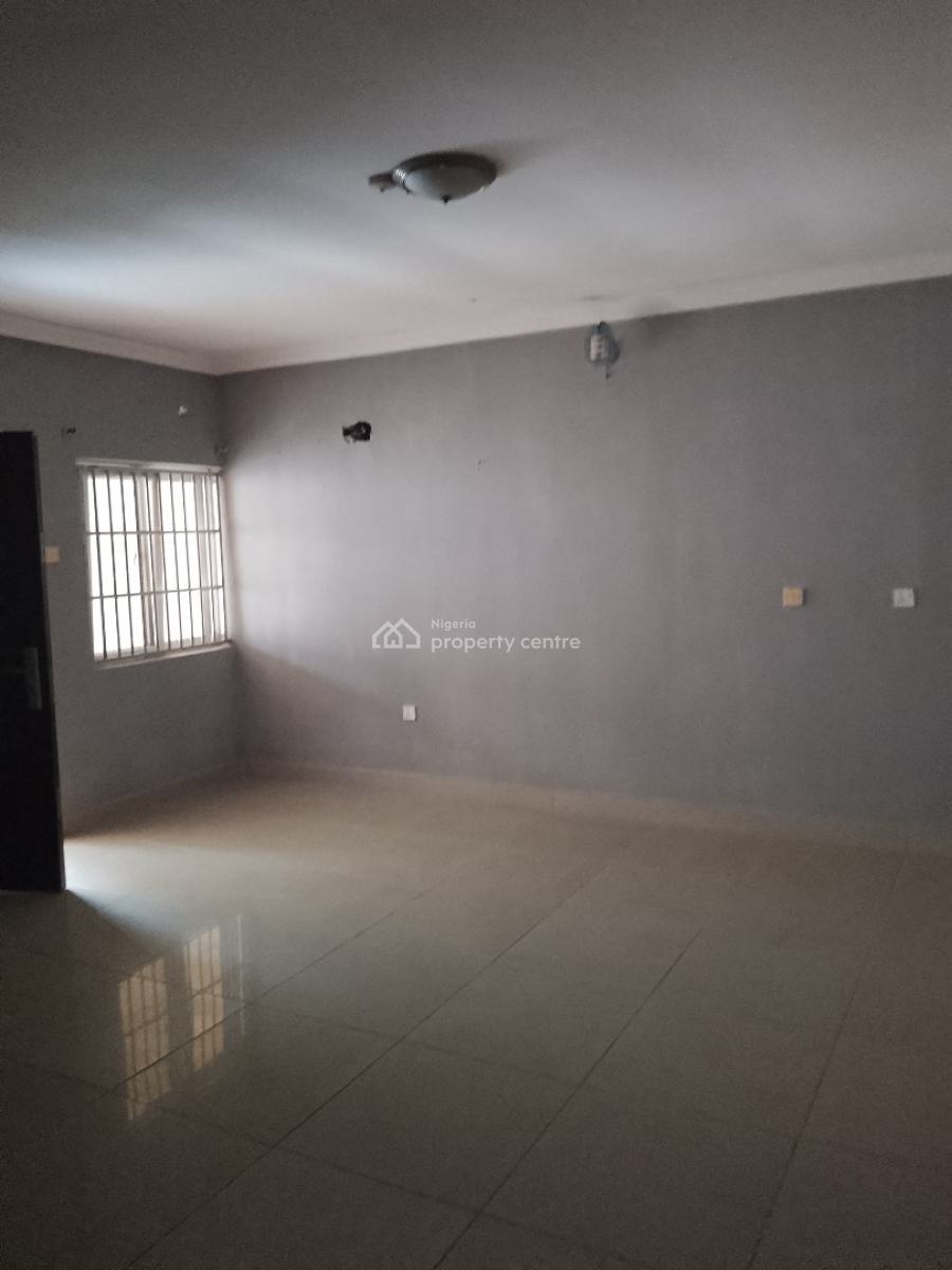 Very Spacious 4 Bedroom Duplex + Bq Self Compound for All Purpose, Lekki Scheme 2 Along Abraham Adesanya Ogombo Road, Lekki Phase 2, Lekki, Lagos, Detached Duplex for Rent