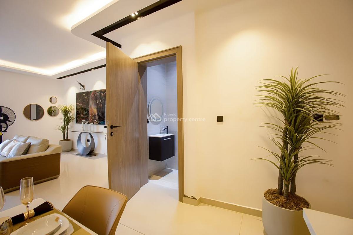 Luxury 2 Bedrooms Apartment, Lekki Phase 1, Lekki, Lagos, Flat / Apartment for Sale