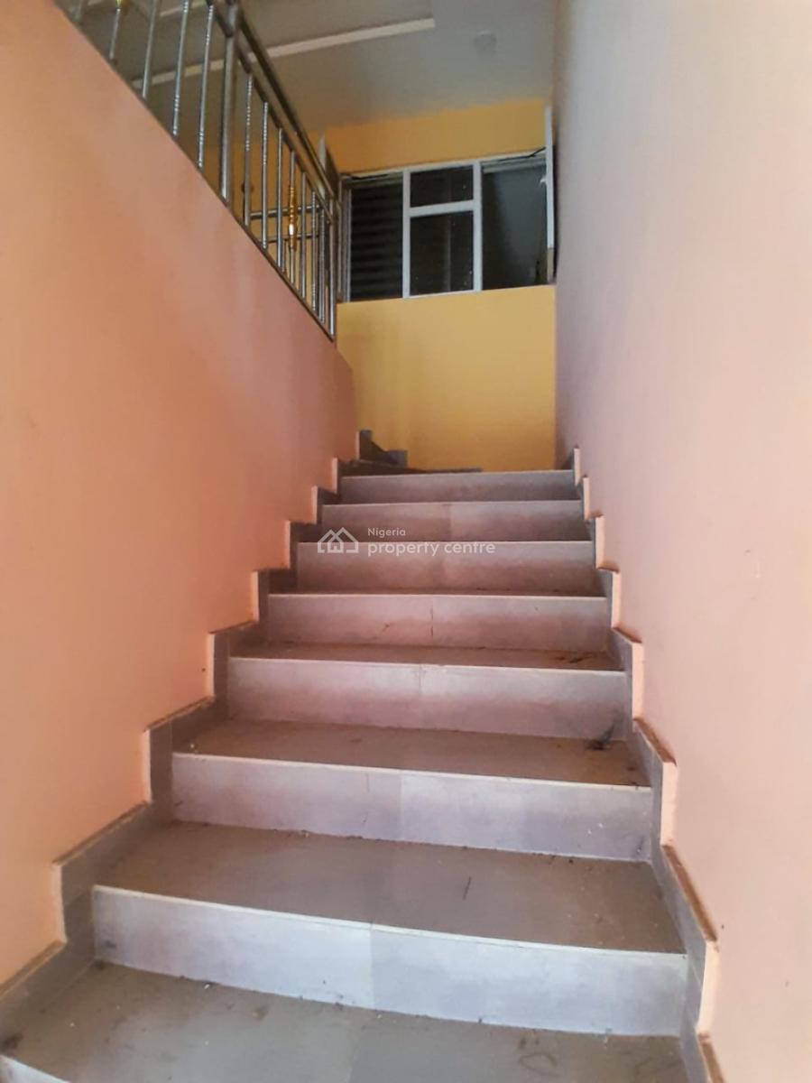 Three  Bedrooms Fllat with a Study Room, Abijo Gra, Abijo, Lekki, Lagos, Flat / Apartment for Rent