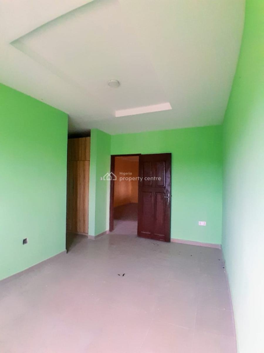Three  Bedrooms Fllat with a Study Room, Abijo Gra, Abijo, Lekki, Lagos, Flat / Apartment for Rent