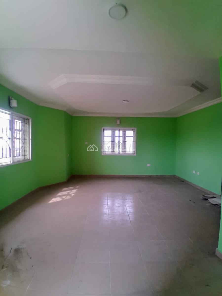 Three  Bedrooms Fllat with a Study Room, Abijo Gra, Abijo, Lekki, Lagos, Flat / Apartment for Rent