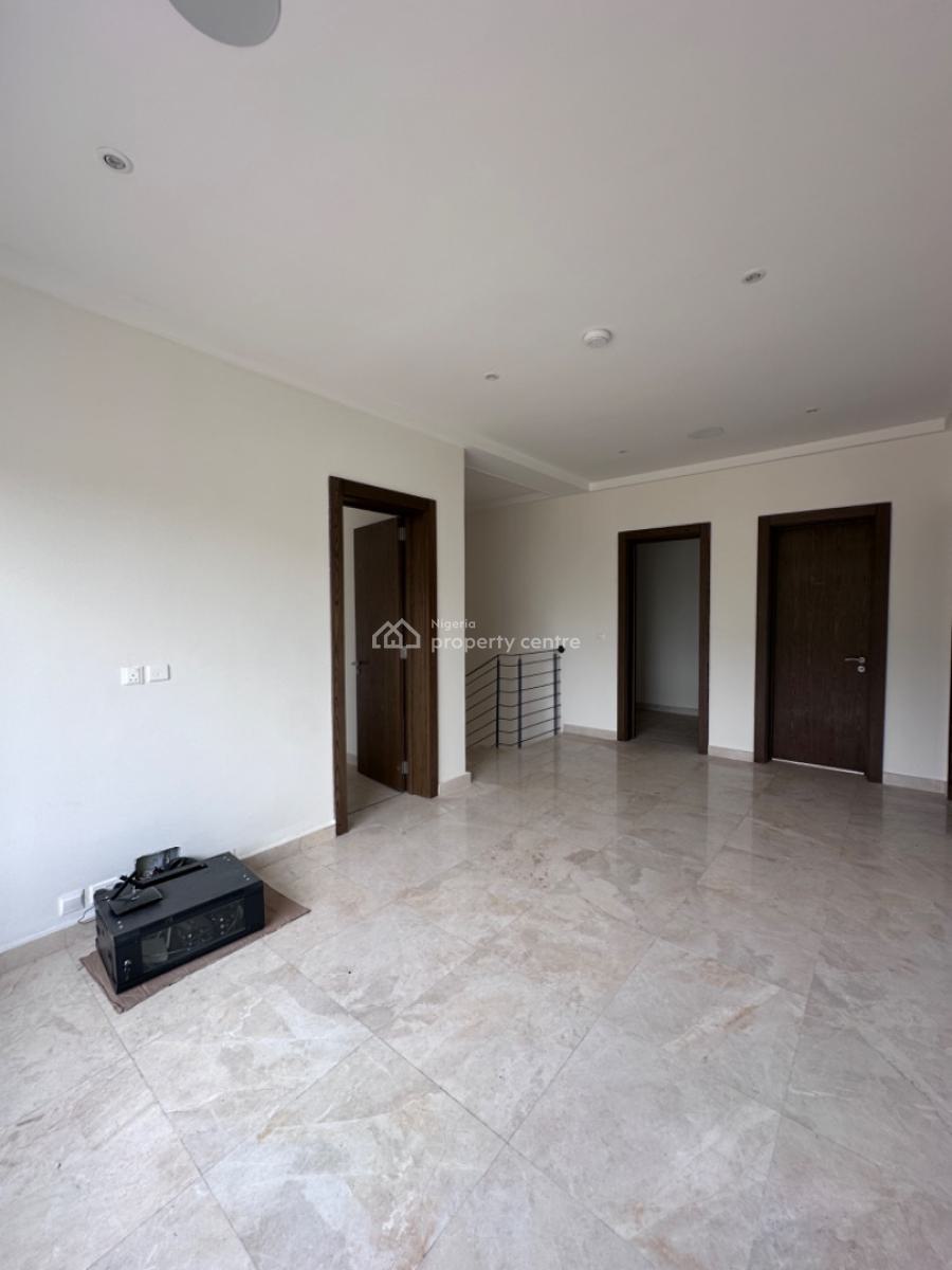 Luxury 4 Bedroom Maisonette Available, Banana Island, Ikoyi, Lagos, House for Sale