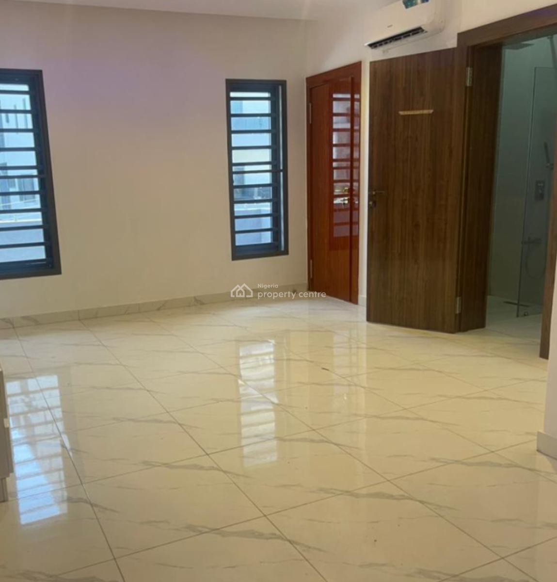 2 Bedroom Apartment with Bq, Gbangbala Street, Ikate Elegushi, Lekki, Lagos, Flat / Apartment for Rent