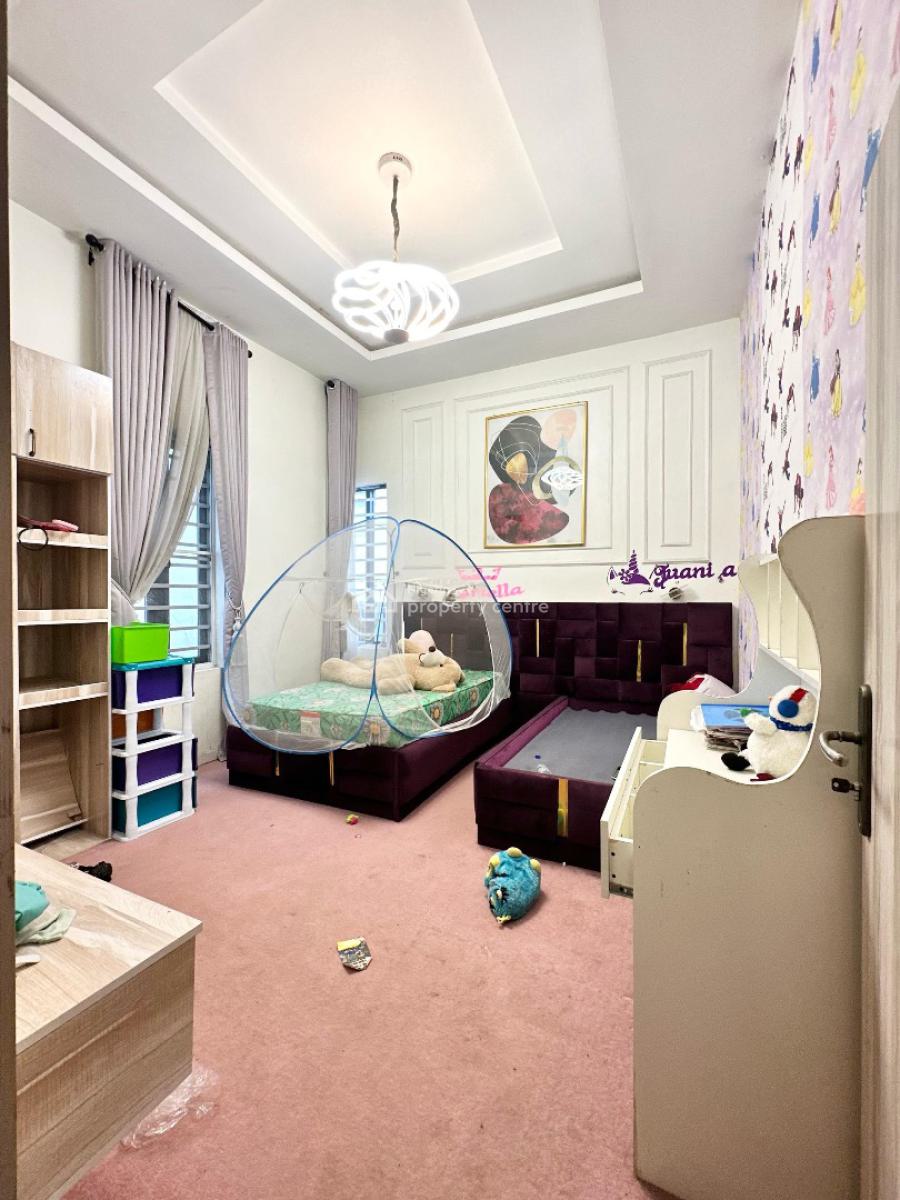 𝐌𝐀𝐈𝐍𝐓𝐀𝐈𝐍𝐄𝐃 5 𝐁𝐄𝐃𝐑𝐎𝐎𝐌 𝐅𝐔𝐋𝐋𝐘 𝐃𝐄𝐓𝐀𝐂𝐇𝐄𝐃, Orchid, Lekki, Lekki Phase 2, Lekki, Lagos, Detached Duplex for Rent