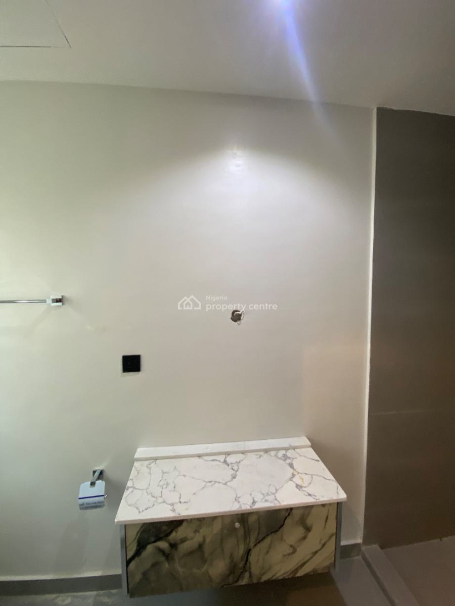 4 Bed Terrace Duplex with 1 En-suite Bq, Lekki Phase1, Lekki Phase 1, Lekki, Lagos, Terraced Duplex for Sale