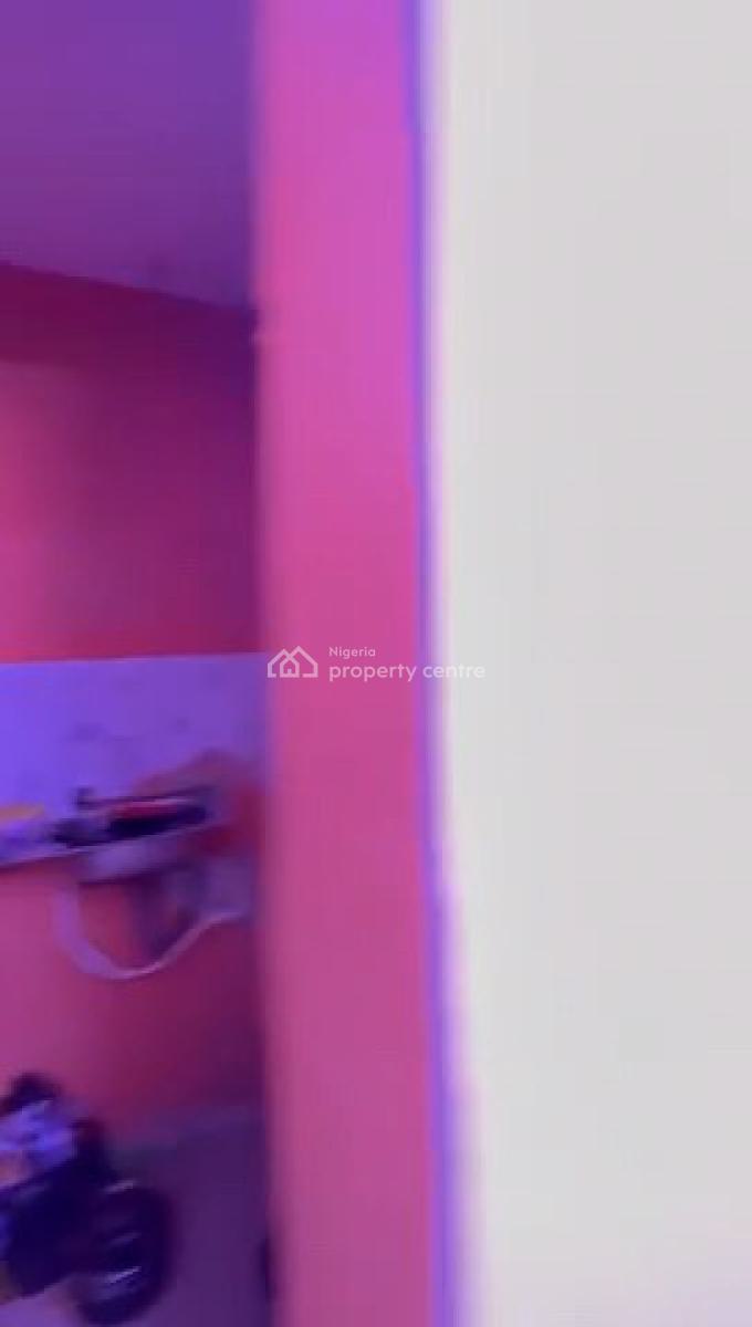 a Decent and Standard Self Contain, Akoka, Yaba, Lagos, Self Contain (single Rooms) for Rent
