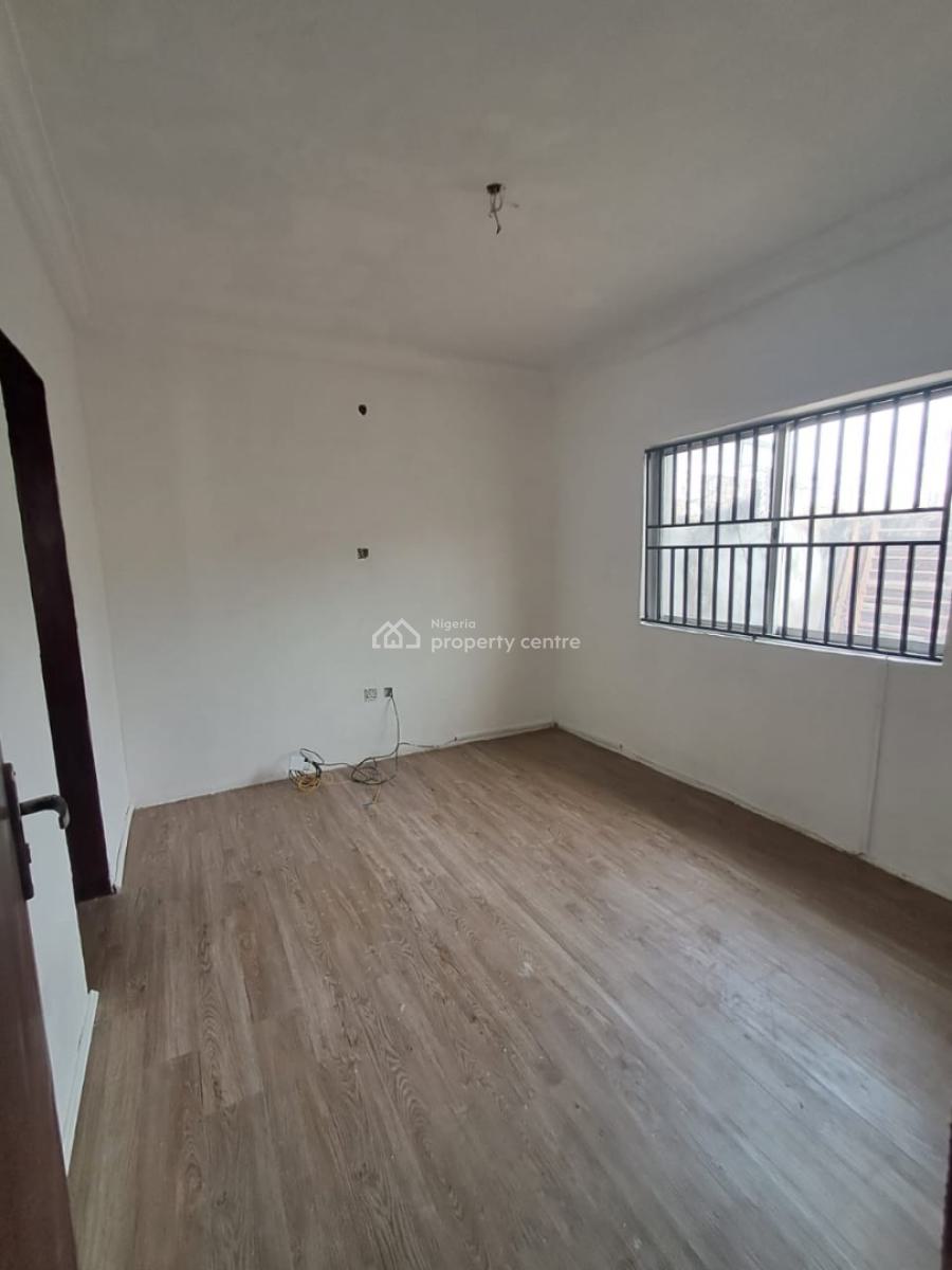 Sweet Miniflat, Off Bashiru Shittu, Gra Phase 2, Magodo, Lagos, Flat / Apartment for Rent