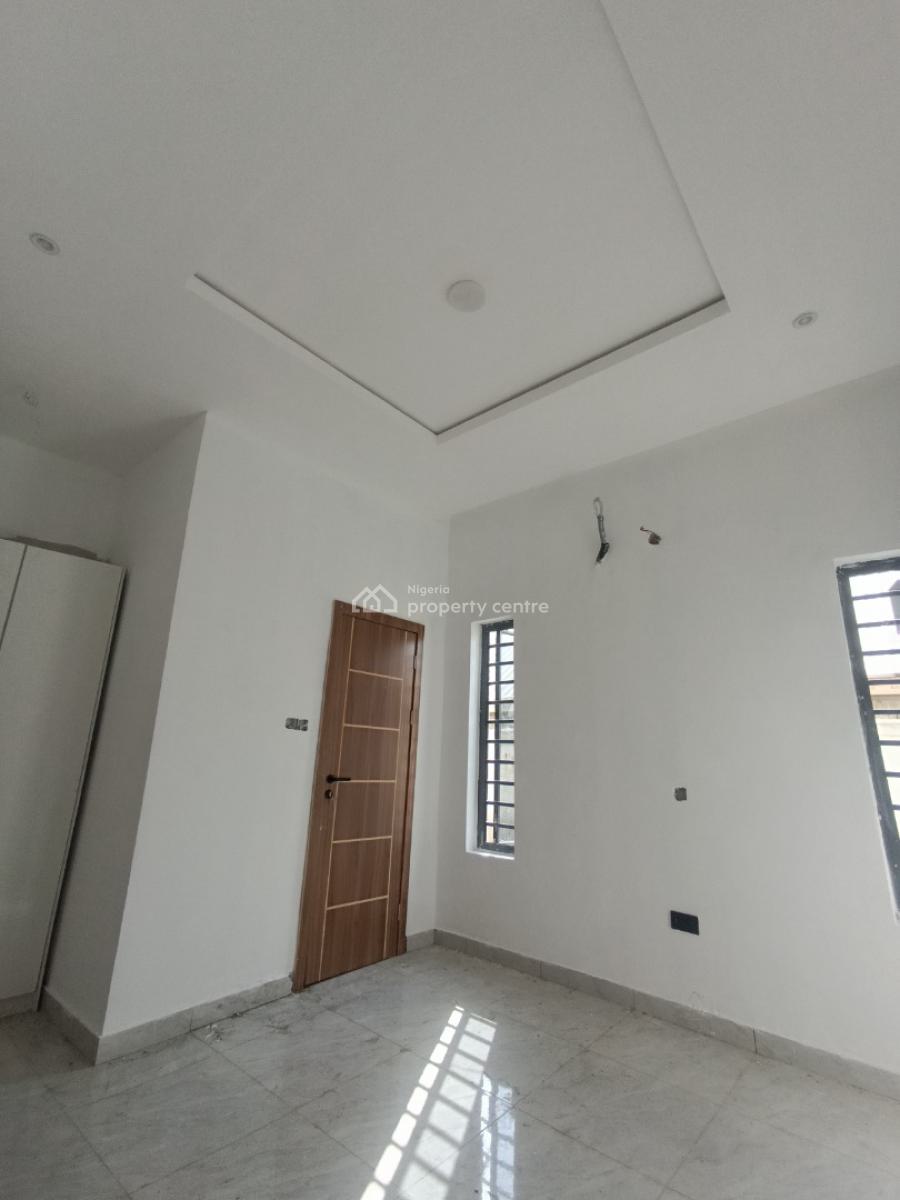 a Magnificent New 2 Bedroom Flat, Dkk, Opposite Sky Mall, Cannan Estate, Lekki Phase 2, Lekki, Lagos, Flat / Apartment for Rent