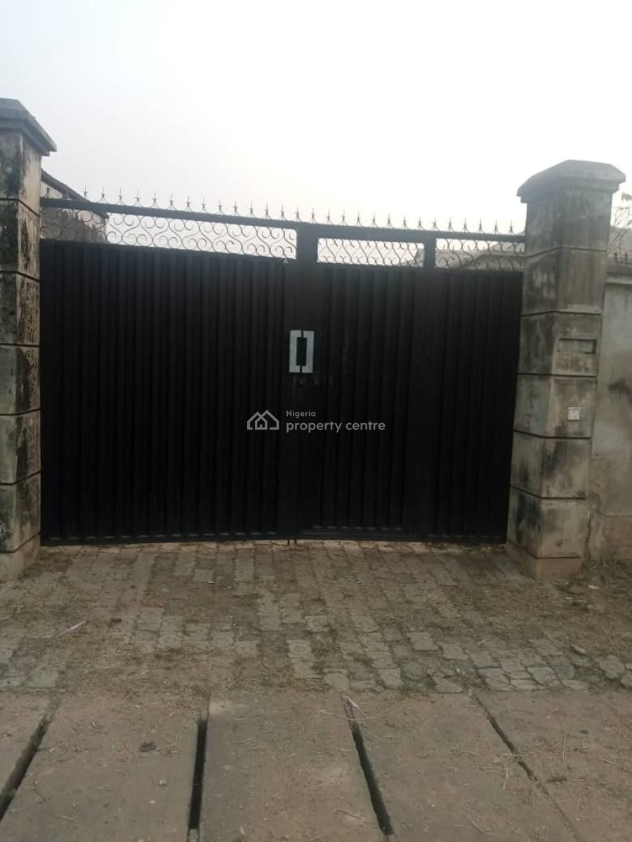 a 4 Bedroom Fully Detached Bungalow Sitting on a Full Plot of Land, Bodija, Old Bodija, Ibadan, Oyo, Detached Bungalow for Sale