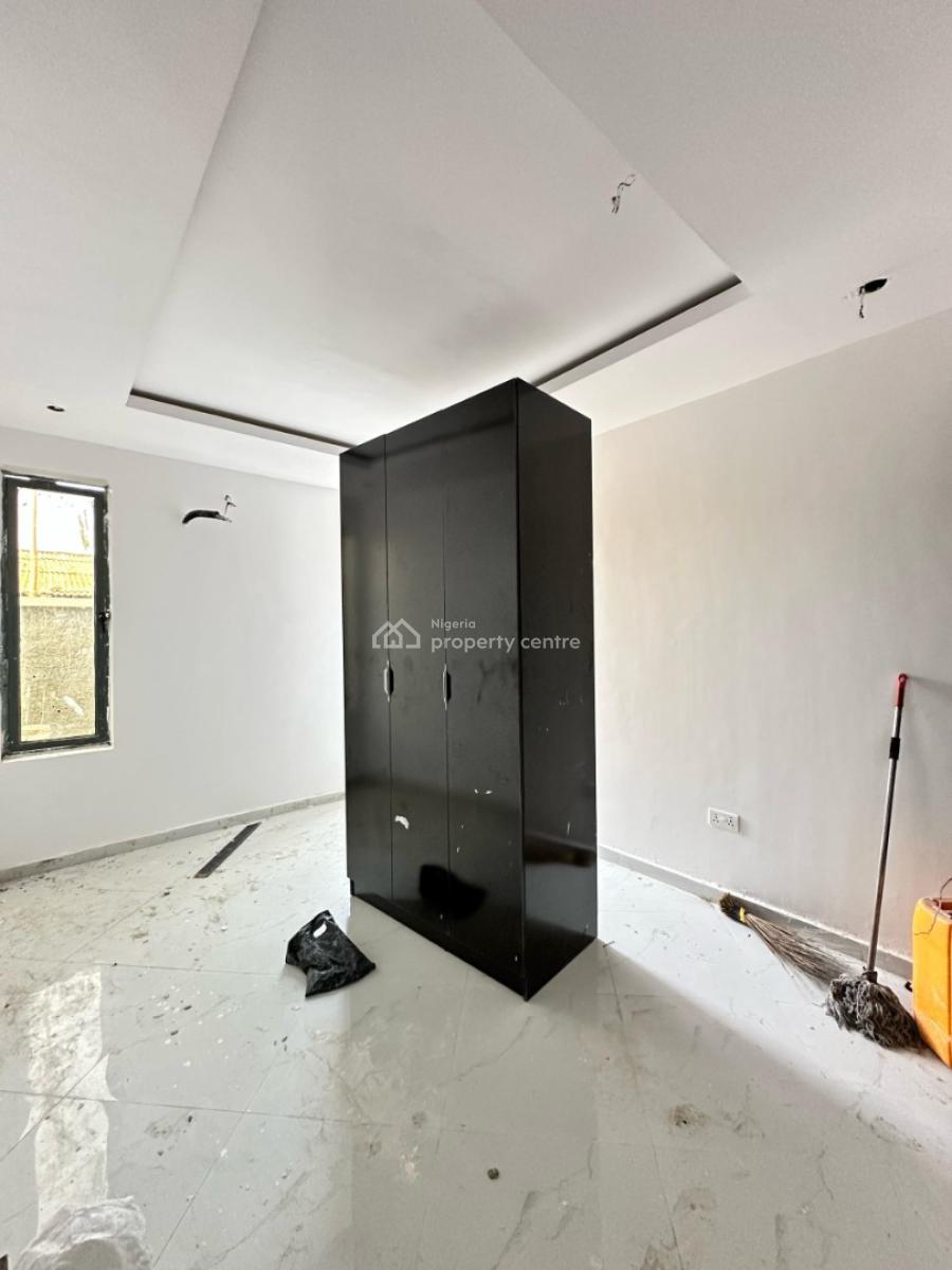 2 Bedroom Apartment, 2nd Toll Gate, Lekki, Lagos, Flat / Apartment for Sale