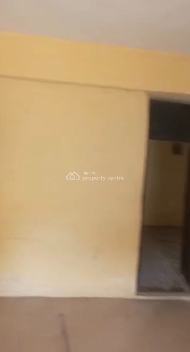 a Standard, a Spacious Mini Warehouse, Challenge, Ibadan, Oyo, Warehouse for Rent
