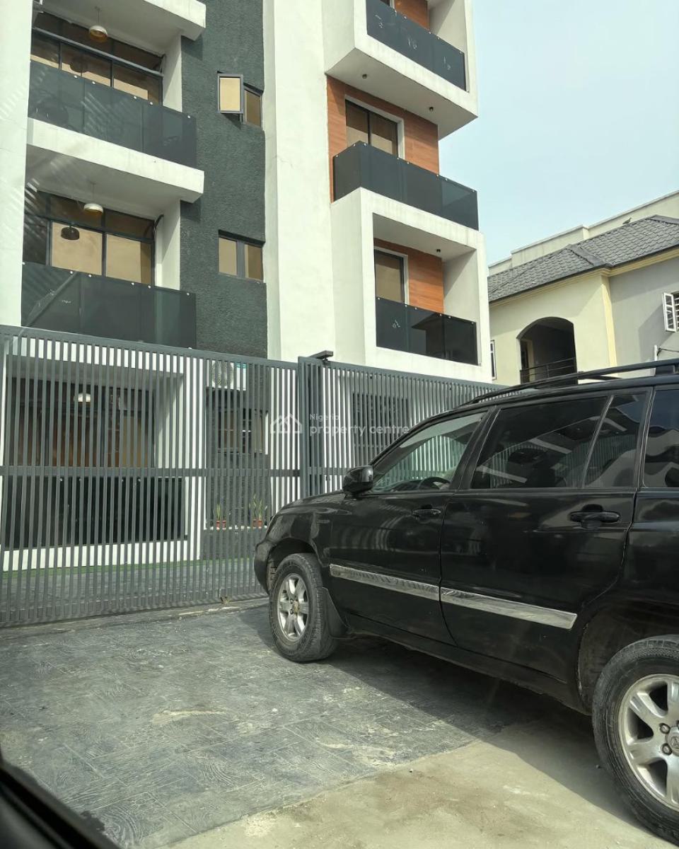 2 Bedroom Luxury Apartment with Snooker, Ps5,and Swimming Pool, Ikate, Lekki, Lagos, Flat / Apartment Short Let