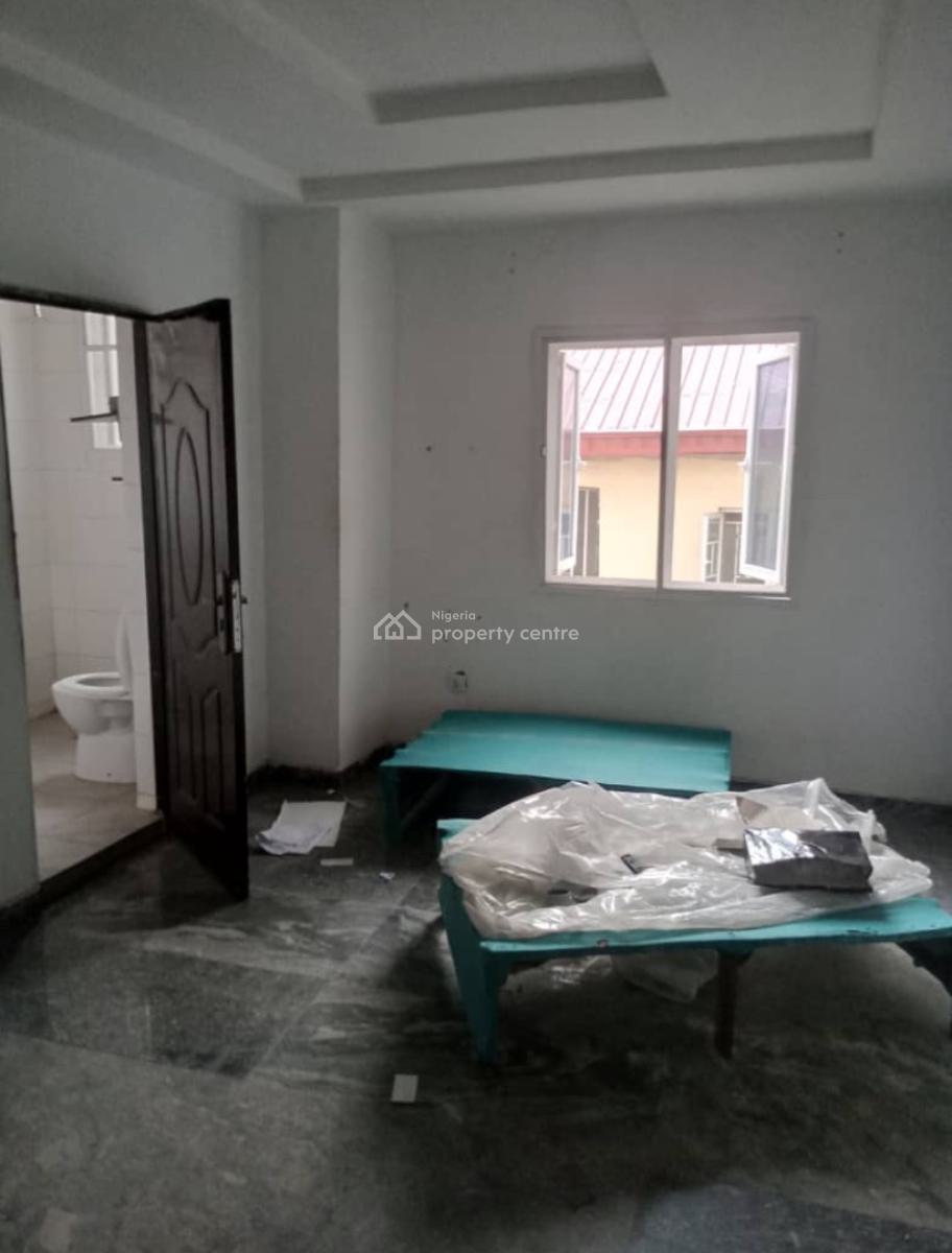 Spacious Selfcontain on a Tarred Road, Video Available, Wuye Main, Wuye, Abuja, Self Contain (single Rooms) for Rent