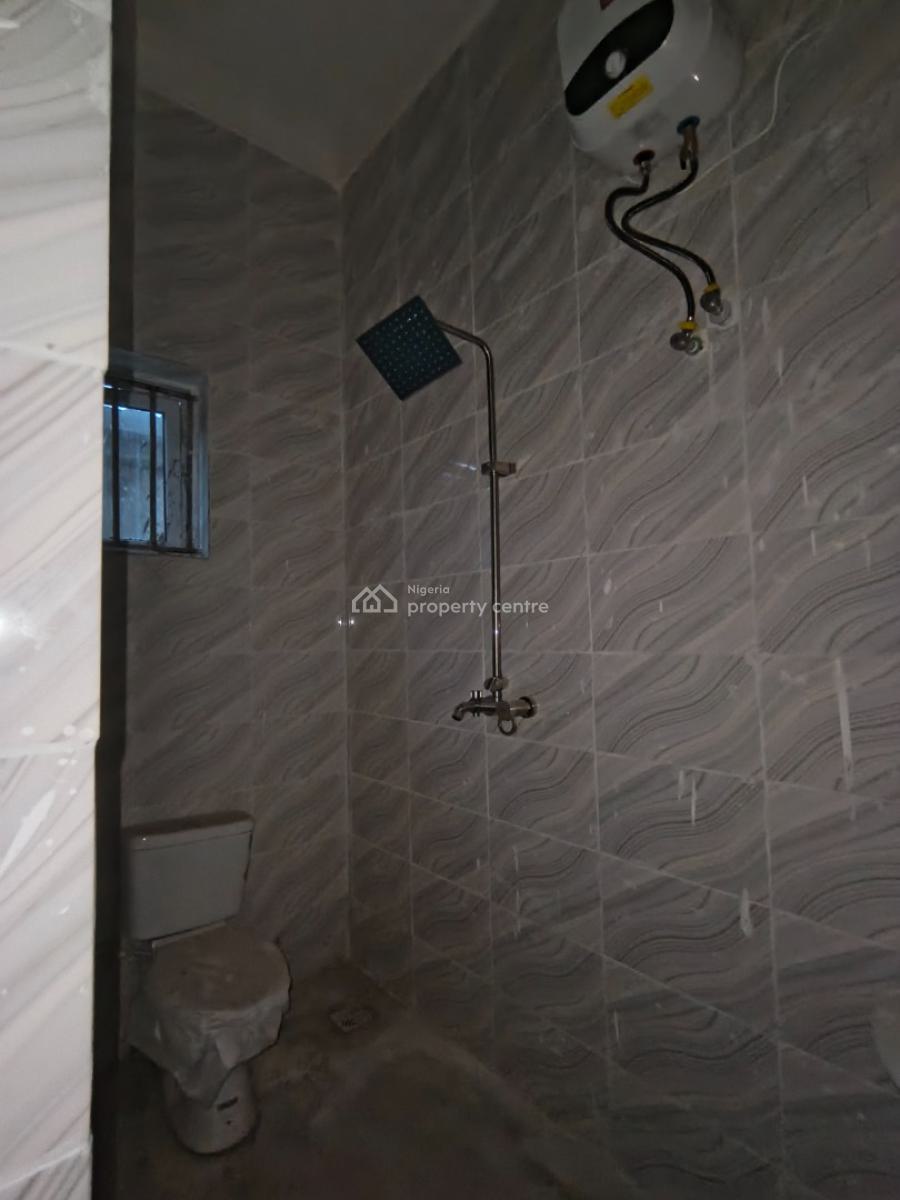 2bed Apartment in Awoyaya, Parapo Awoyaya, Awoyaya, Ibeju Lekki, Lagos, Flat / Apartment for Rent