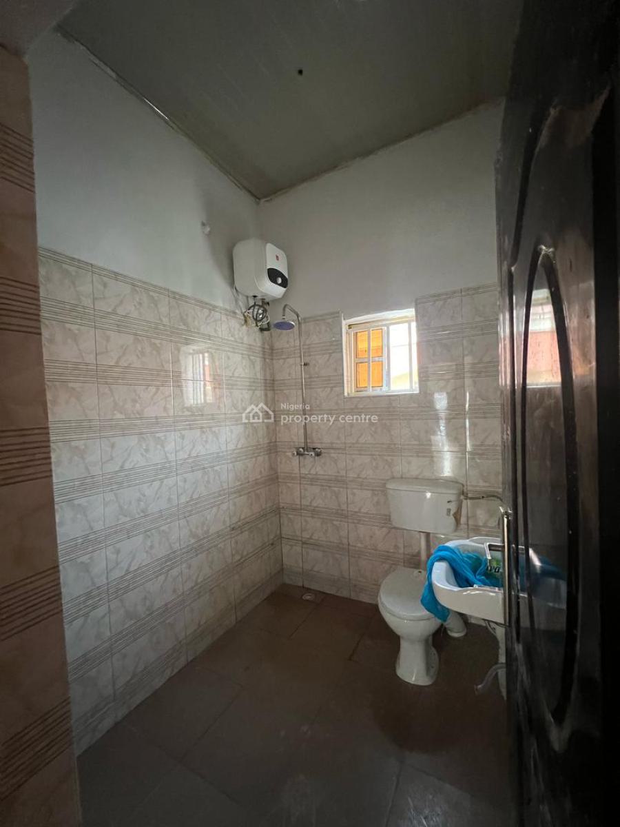 Extra Massive Brand New 3 Beds Fully Detached Bungalow, Karu By City College B Becky, Karu, Abuja, Flat / Apartment for Rent