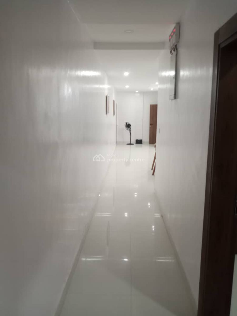 a Standard Beautifully Fully Furnished 2 Bedroom Apartment, Lekki Phase 1, Lekki, Lagos, Flat / Apartment for Rent