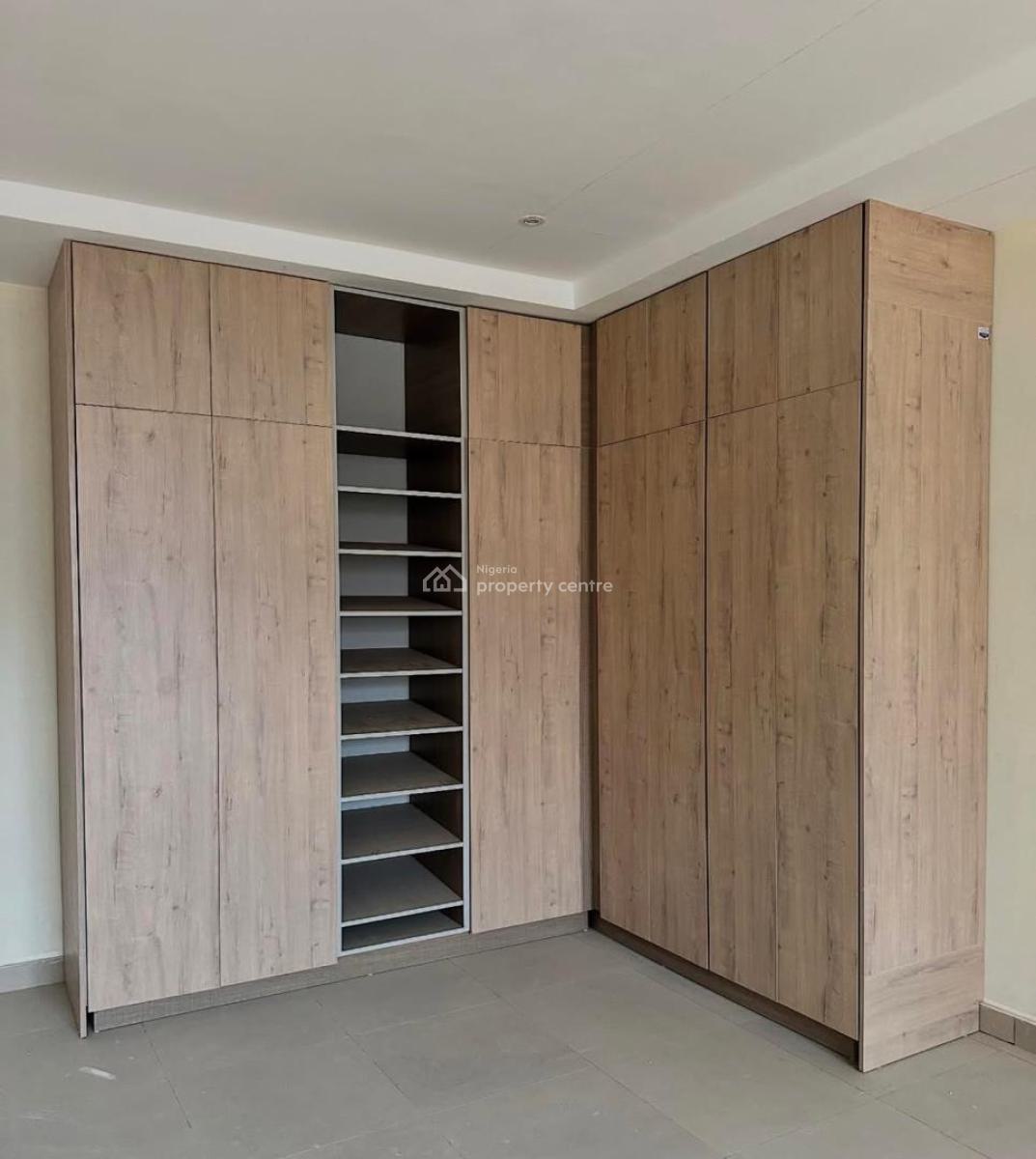 This Brand 3 Bedroom Apartment, Elegant Design with Attention to Detail!, Lekki Phase 1, Lekki, Lagos, Block of Flats for Sale
