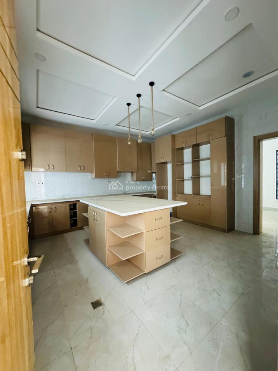 Alluring Spaciously 5 Bedroom Fully Detached Duplex, Omole Phase 1, Ikeja, Lagos, Detached Duplex for Sale