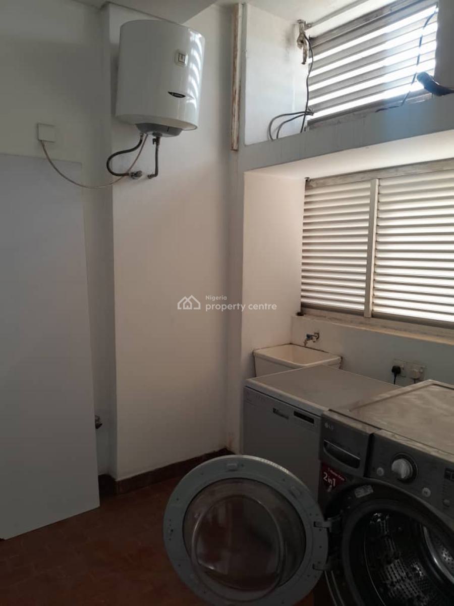 Well Maintained Luxury 3 Bedroom Apartment, Ikoyi, Ikoyi, Lagos, Flat / Apartment for Rent