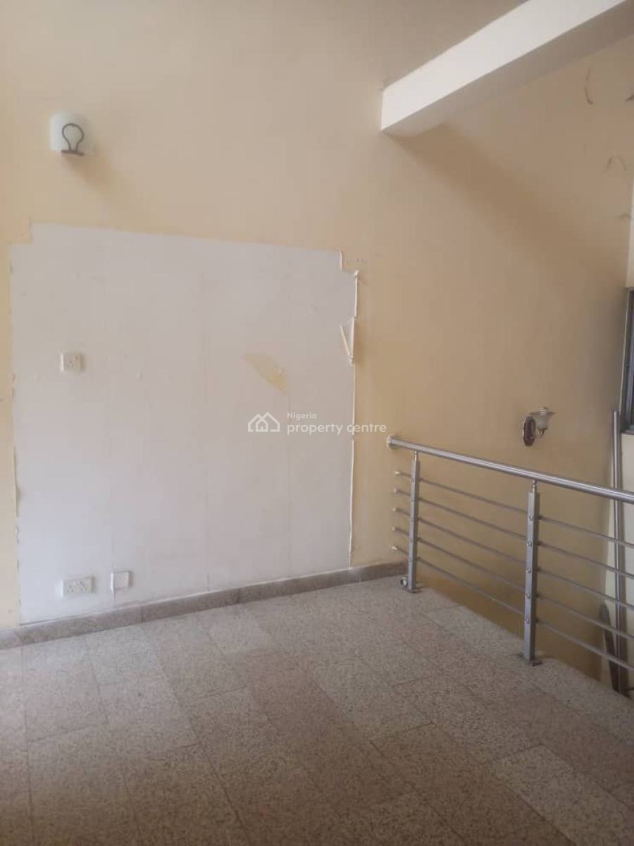a Decent 4 Bedroom Terraced Duplex, Gra Phase 1, Magodo, Lagos, Terraced Duplex for Rent