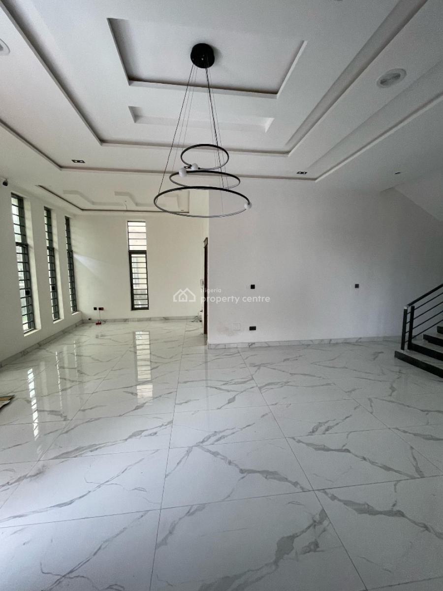 6bedroom Very Spacious Detached Duplex with Bq, Ikate Elegushi, Lekki, Lagos, Semi-detached Duplex for Sale