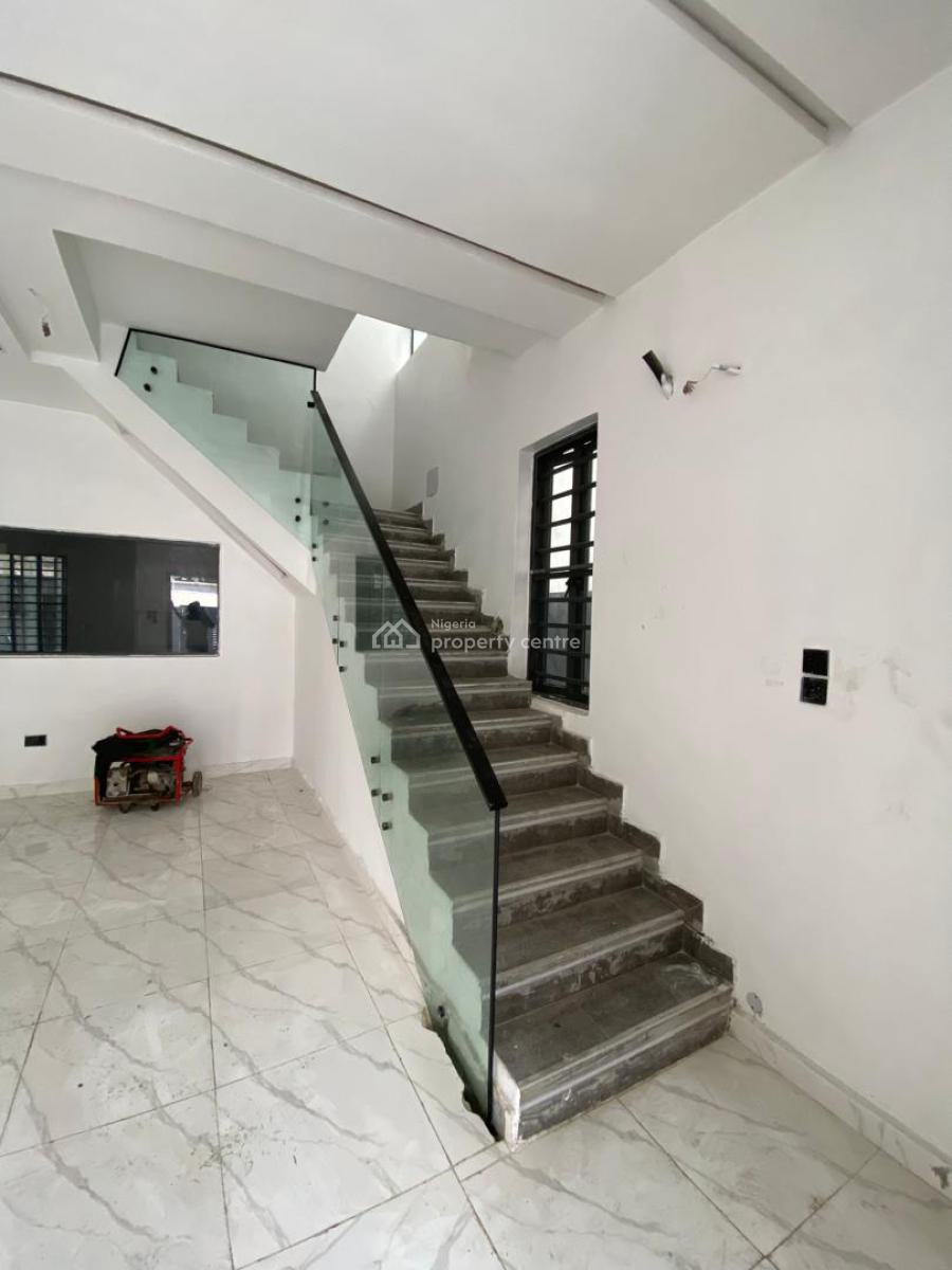4 Bedroom Semi Detached, Ologolo, Lekki, Lagos, Semi-detached Duplex for Sale