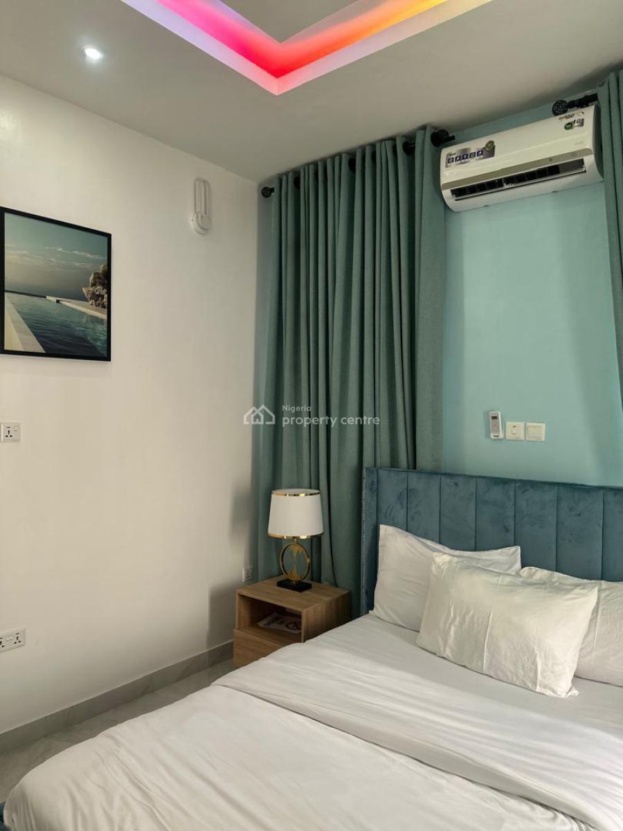 Magnificently Furnished 3 Bedroom Apartment, Lekki Phase 1, Lekki, Lagos, Flat / Apartment for Rent