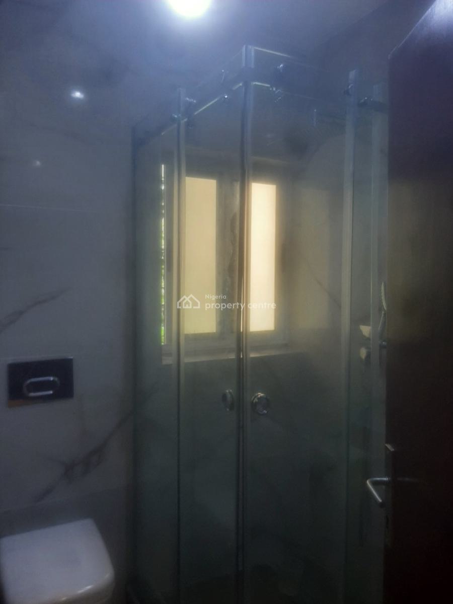 Serviced 3 Bedroom En-suite Flat with Fitted Kitchen - Cooker, Heat Ex, Ikoyi, Lagos, Flat / Apartment for Rent
