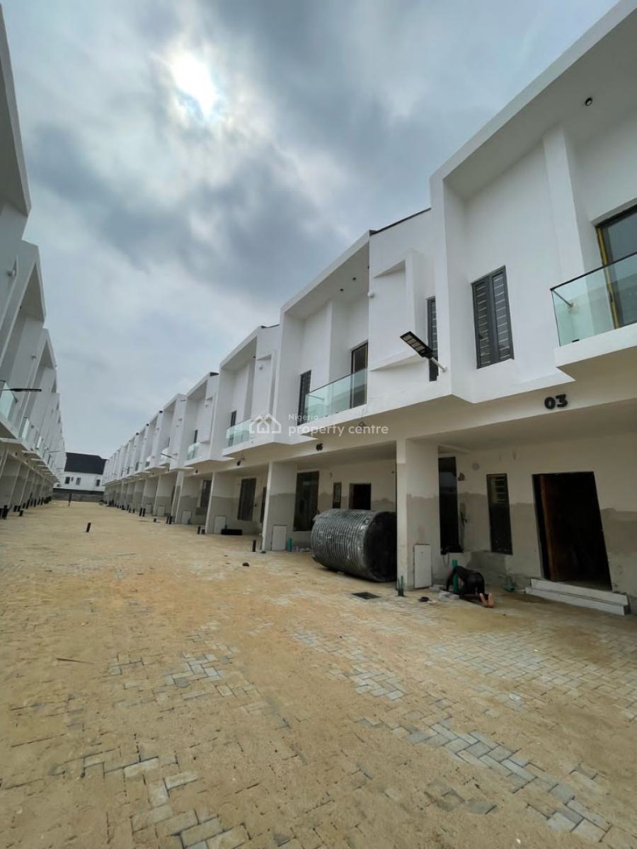 4 Bedroom Terrace Duplex with Bq, Vgc, Lekki, Lagos, Terraced Duplex for Sale