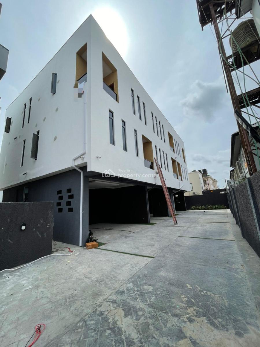 1 Unit of Lovely 4 Bed Terraced Duplex (3 in The Compound), Osapa, Lekki, Lagos, Terraced Duplex for Sale