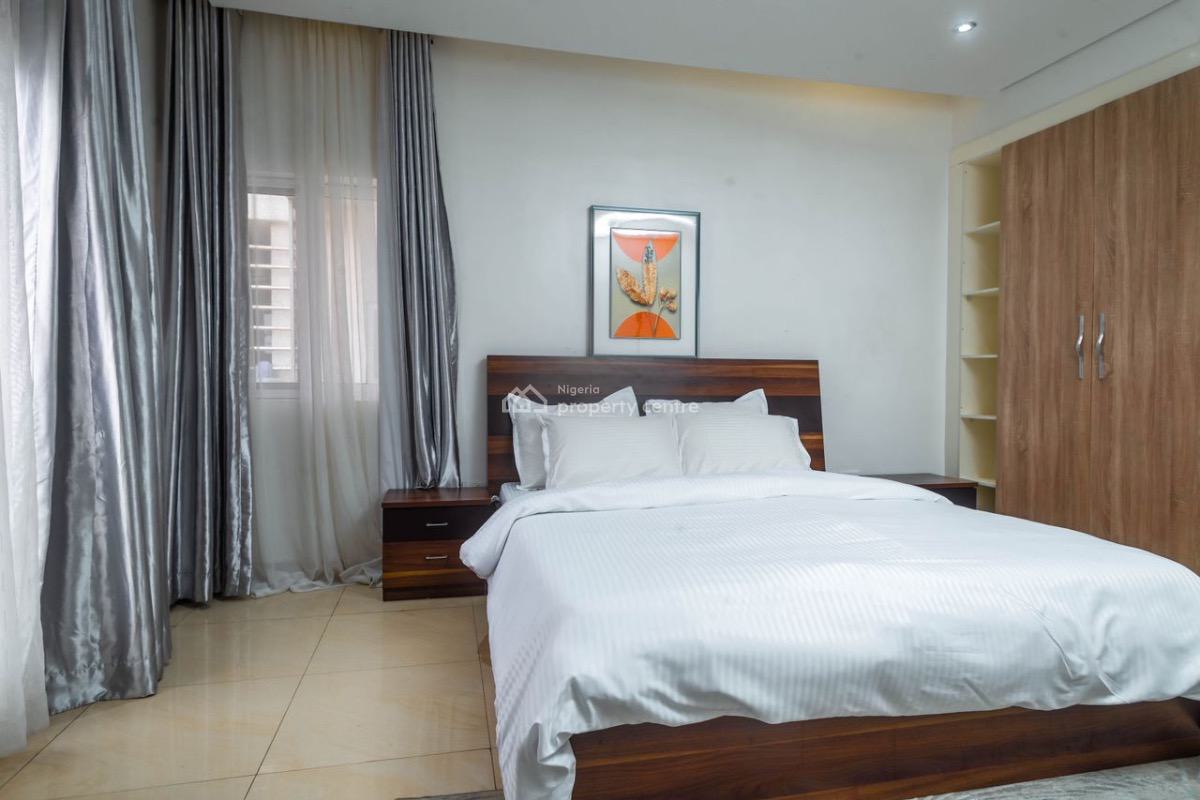 3 Bedroom Apartment, Ikeja Gra, Ikeja, Lagos, Flat / Apartment Short Let